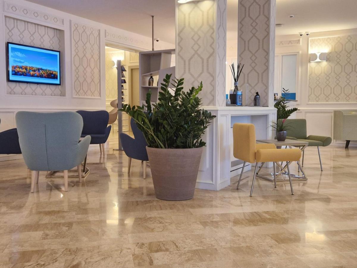 Hotel Du Lac Гардоне Ривьера Экстерьер фото