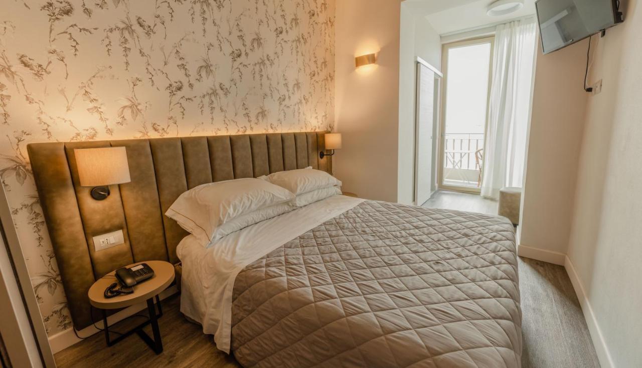 Hotel Du Lac Гардоне Ривьера Экстерьер фото